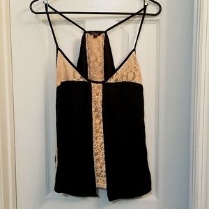 Black sleavles Beloved top